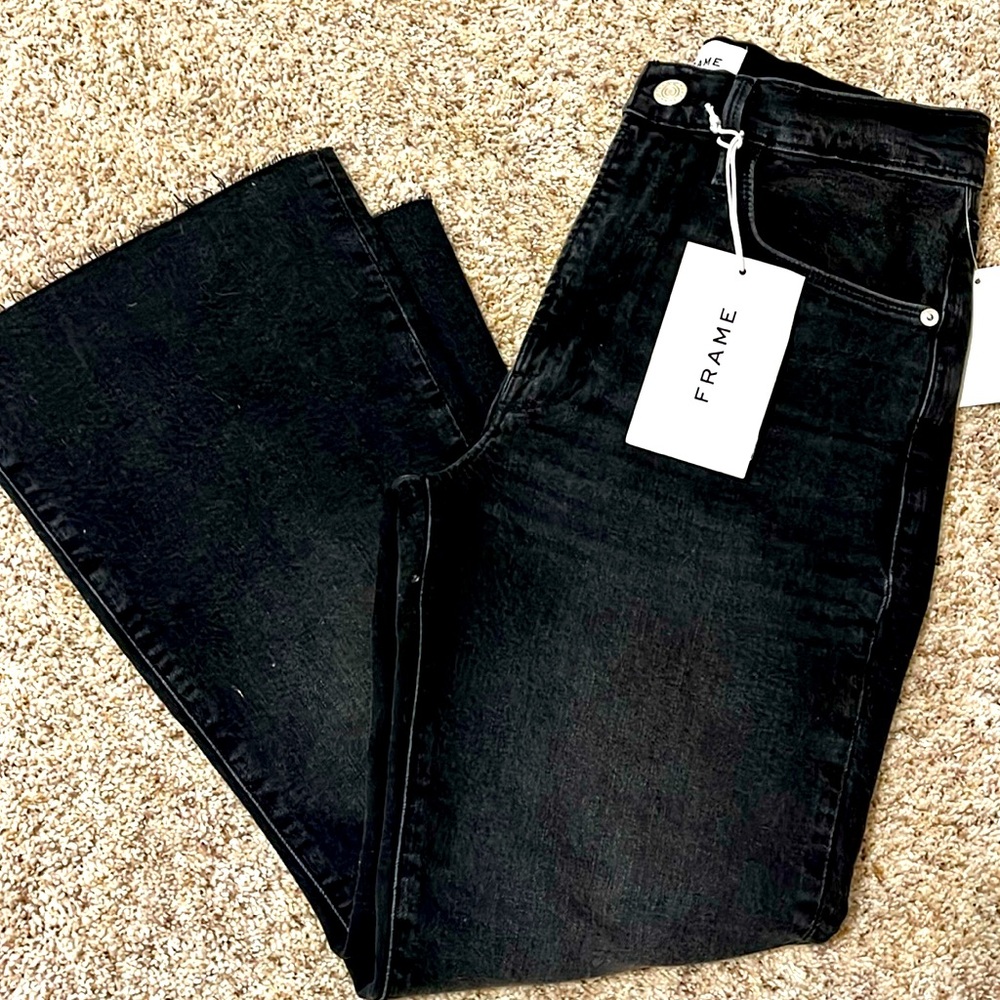 NWT FRAME Le Crop Flare Denim